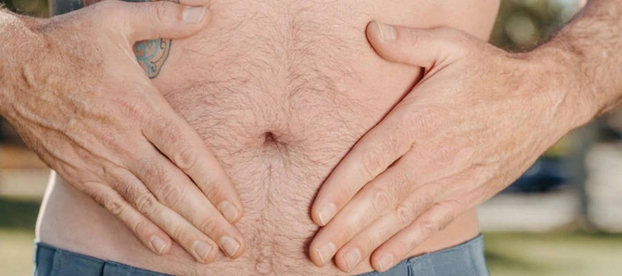 Imagem do post Imagem do post Dor abdominal central: principais causas, sintomas e tratamentos