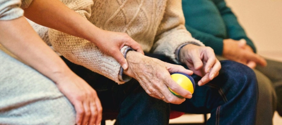 Imagem dio post Imagem do post Parkinson e intestino: qual a relação? O que a ciência já sabe?